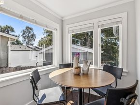 3887 Forest Hill Ave, Oakland CA 94602
