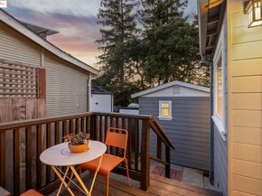 3887 Forest Hill Ave, Oakland CA 94602