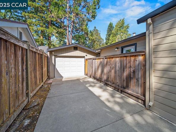 975 1st Street, Lafayette CA 94549