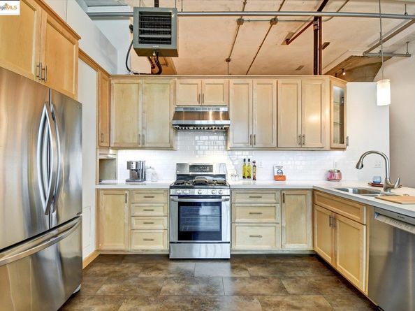 247 4th ST APT 204, Oakland CA 94607