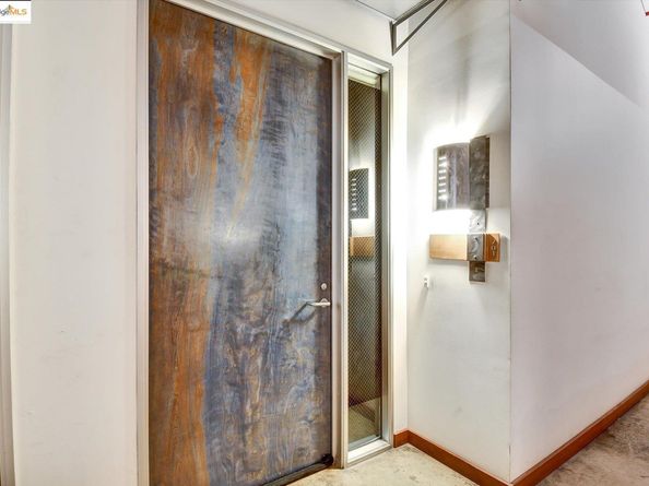 247 4th ST APT 204, Oakland CA 94607