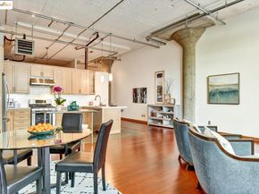 247 4th ST APT 204, Oakland CA 94607