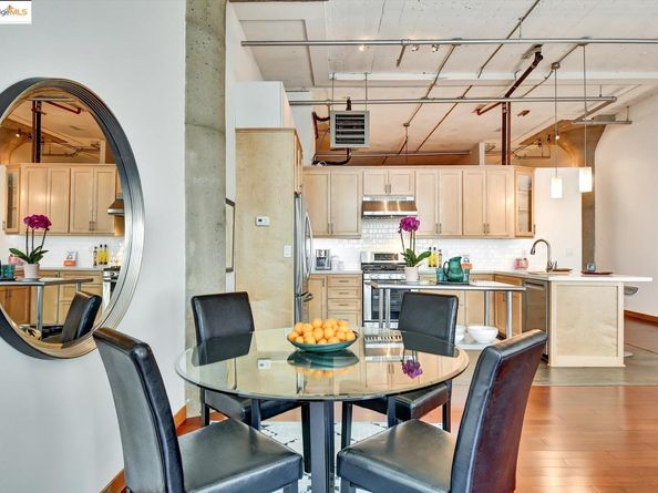 247 4th ST APT 204, Oakland CA 94607