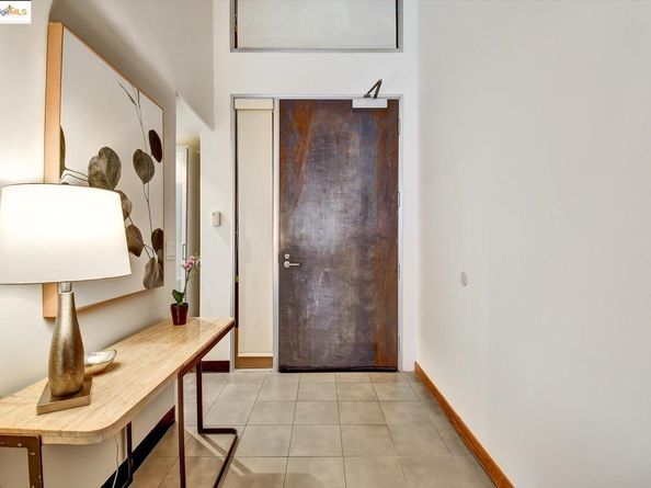 247 4th ST APT 204, Oakland CA 94607