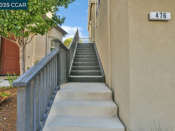 476 Colina Way, El Sobrante CA 94803