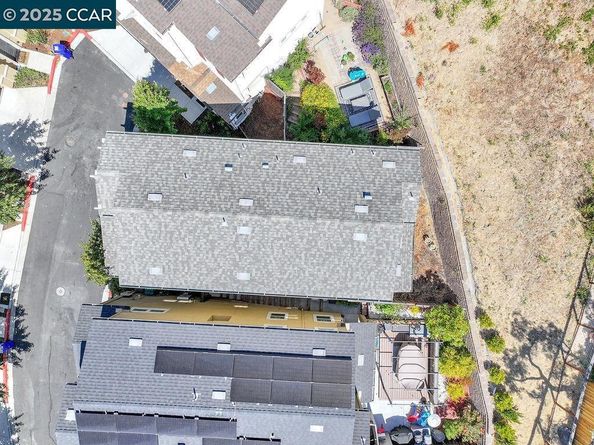 476 Colina Way, El Sobrante CA 94803