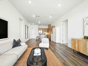 45128 Warm Springs Blvd 323, Fremont CA 94539