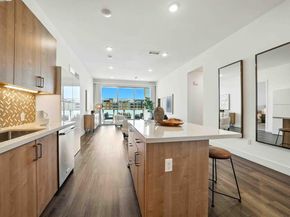 45128 Warm Springs Blvd 323, Fremont CA 94539