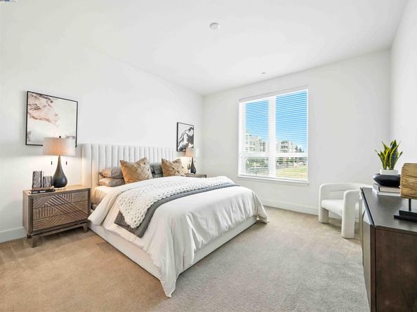 45128 Warm Springs Blvd 323, Fremont CA 94539