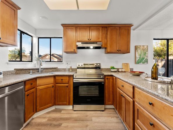 100 Boardwalk Way, Hayward CA 94544