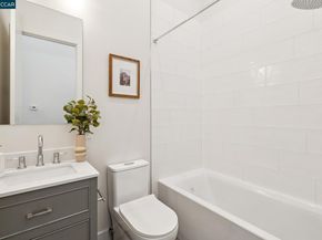 1270A 64th St, Emeryville CA 94608