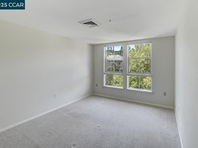 1840 Tice Creek 2437, Walnut Creek CA 94595