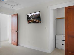 910 Willowshire Way, San Jose CA 95125