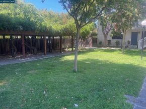 1140 Detroit Avenue 14, Concord CA 94520