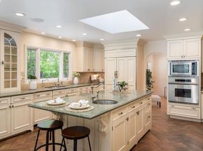 20 Donna Ln, Danville CA 94526