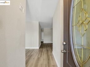 10500 Creekside Circle, Oakland CA 94603