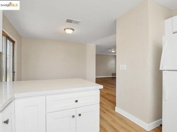 10500 Creekside Circle, Oakland CA 94603