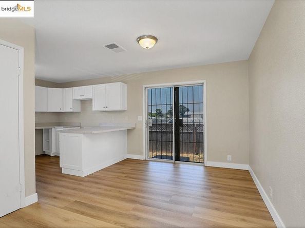 10500 Creekside Circle, Oakland CA 94603