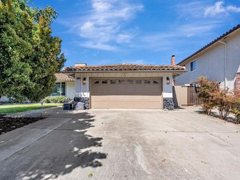 30703 Wainwright Ct
