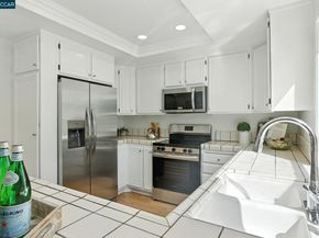 1817 Sinclair Dr, Pleasanton CA 94588