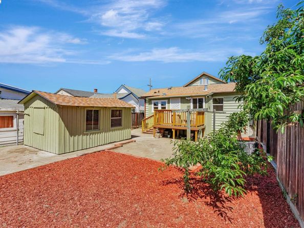 2720 Short St, Oakland CA 94619