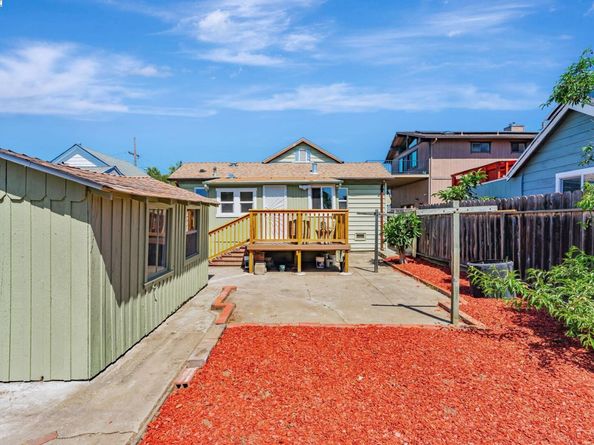 2720 Short St, Oakland CA 94619