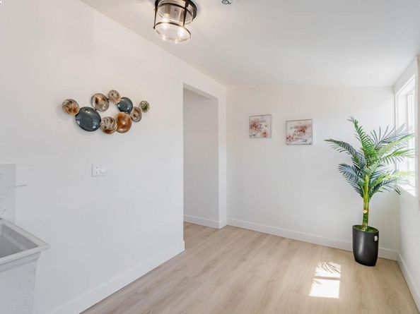 2720 Short St, Oakland CA 94619