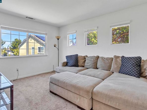 1186 Waverly Cir, Hercules CA 94547