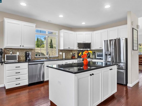 1186 Waverly Cir, Hercules CA 94547