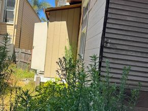 1436 Peralta St, Oakland CA 94607