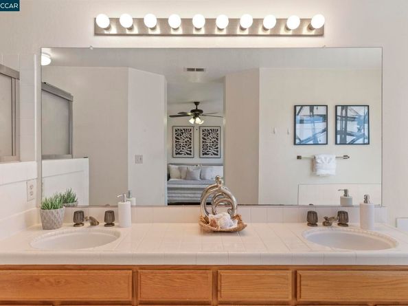 1015 Hidden Oak Ct, Concord CA 94521