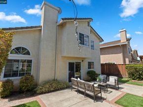 1015 Hidden Oak Ct, Concord CA 94521