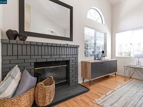 1015 Hidden Oak Ct, Concord CA 94521