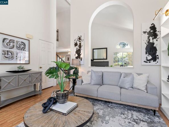1015 Hidden Oak Ct, Concord CA 94521