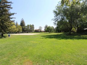 190 Cleaveland Rd 12, Pleasant Hill CA 94523
