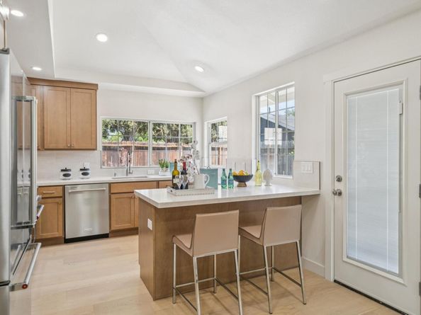 1601 Ruth Dr, Pleasant Hill CA 94523