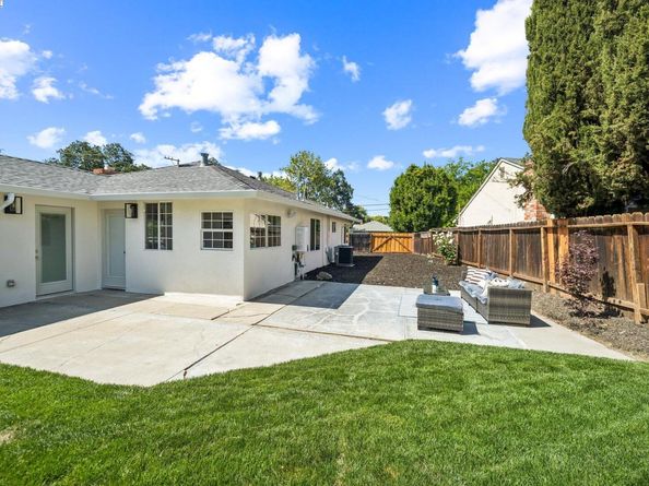 1601 Ruth Dr, Pleasant Hill CA 94523