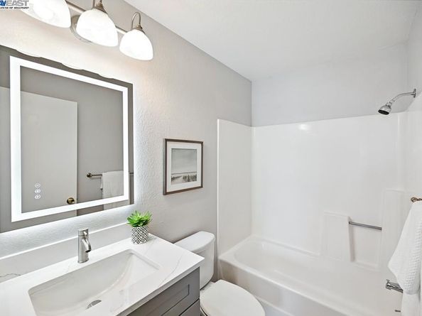 138 Donoso, Union City CA 94587