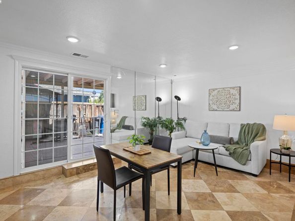 30565 Prestwick Ave, Hayward CA 94544