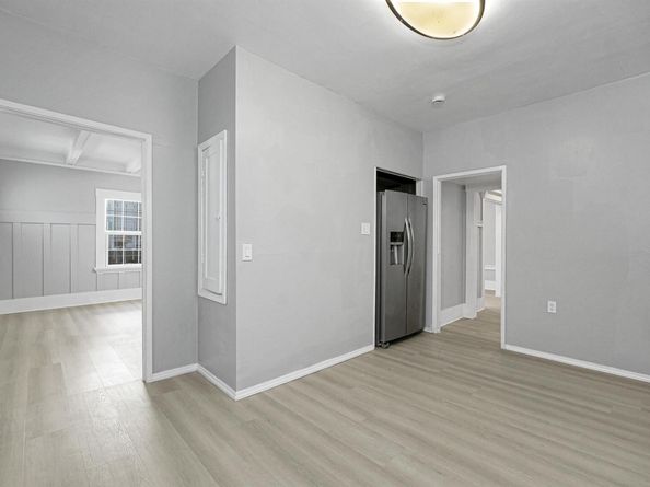2207 E 19th St, Oakland CA 94606