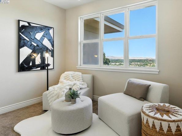 2109 Black Oak Ct, Pleasanton CA 94588