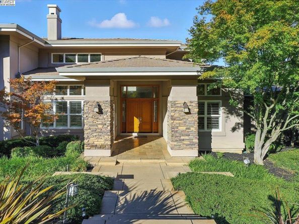 2109 Black Oak Ct, Pleasanton CA 94588