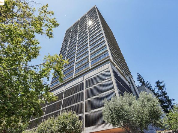 565 Bellevue Ave 1708, Oakland CA 94610