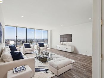 565 Bellevue Ave