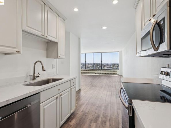 565 Bellevue Ave 1708, Oakland CA 94610