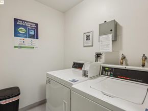 565 Bellevue Ave 1708, Oakland CA 94610