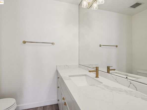 565 Bellevue Ave 1708, Oakland CA 94610
