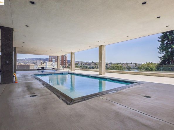 565 Bellevue Ave 1708, Oakland CA 94610