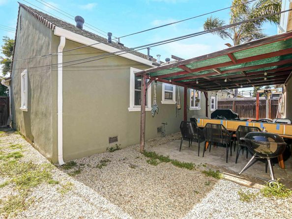 21926 Victory Dr, Hayward CA 94541