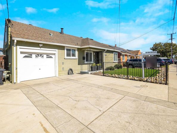 21926 Victory Dr, Hayward CA 94541